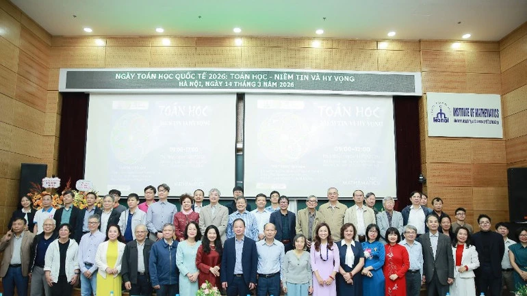 Lan tỏa thông điệp “Toán học - Niềm tin và hy vọng” Lan tỏa thông điệp “Toán học - Niềm tin và hy vọng”