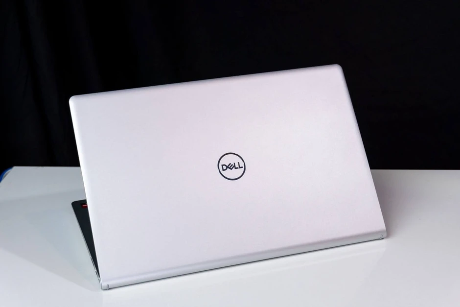 Loạt laptop giá dưới 20 triệu đồng có hiệu năng cao, RAM đến 24 GB