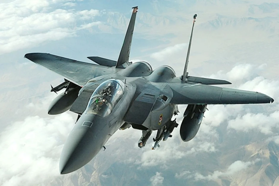 Mỹ-Israel tấn công Iran, bí ẩn tiêm kích F-15 Mỹ rơi ở Kuwait ‘friendly fire’ hay Iran bắn hạ F-15 Mỹ? Mỹ-Israel tấn công Iran, bí ẩn tiêm kích F-15 Mỹ rơi ở Kuwait ‘friendly fire’ hay Iran bắn hạ F-15 Mỹ?