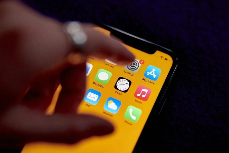 Mã độc nhắm tới người dùng iPhone, có thể âm thầm truy cập ảnh và mật khẩu Mã độc nhắm tới người dùng iPhone, có thể âm thầm truy cập ảnh và mật khẩu