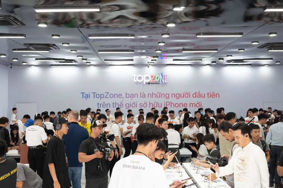 Màn 'lật kèo' của điện thoại Trung Quốc ở Việt Nam Màn 'lật kèo' của điện thoại Trung Quốc ở Việt Nam
