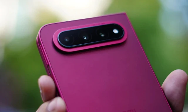 Một tuần dùng thử điện thoại mới của Xiaomi và cái kết bất ngờ: iPhone hay Samsung chỉ còn là "cái tên" Một tuần dùng thử điện thoại mới của Xiaomi và cái kết bất ngờ: iPhone hay Samsung chỉ còn là "cái tên"