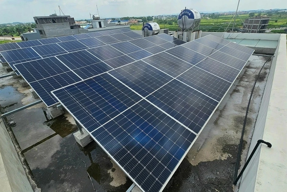 Một việc nhiều gia đình bỏ quên có thể khiến điện mặt trời giảm tới 40% hiệu suất Một việc nhiều gia đình bỏ quên có thể khiến điện mặt trời giảm tới 40% hiệu suất