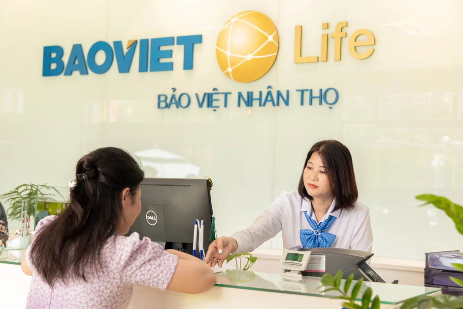 NamiTech ứng dụng AI hỗ trợ doanh nghiệp bảo hiểm trong tư vấn khách hàng NamiTech ứng dụng AI hỗ trợ doanh nghiệp bảo hiểm trong tư vấn khách hàng