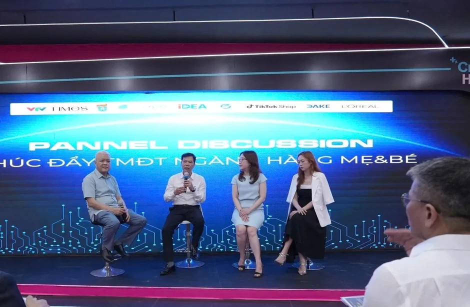 Ngày hội mua sắm Mẹ&Bé với chuỗi "Megalive thanh niên" quy mô lớn Ngày hội mua sắm Mẹ&Bé với chuỗi "Megalive thanh niên" quy mô lớn