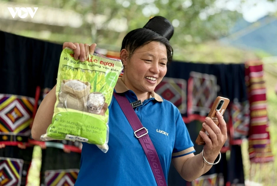 Nghị quyết 57 đưa công nghệ về vùng cao Sơn La: Gỡ điểm nghẽn để công nghệ vươn xa Nghị quyết 57 đưa công nghệ về vùng cao Sơn La: Gỡ điểm nghẽn để công nghệ vươn xa
