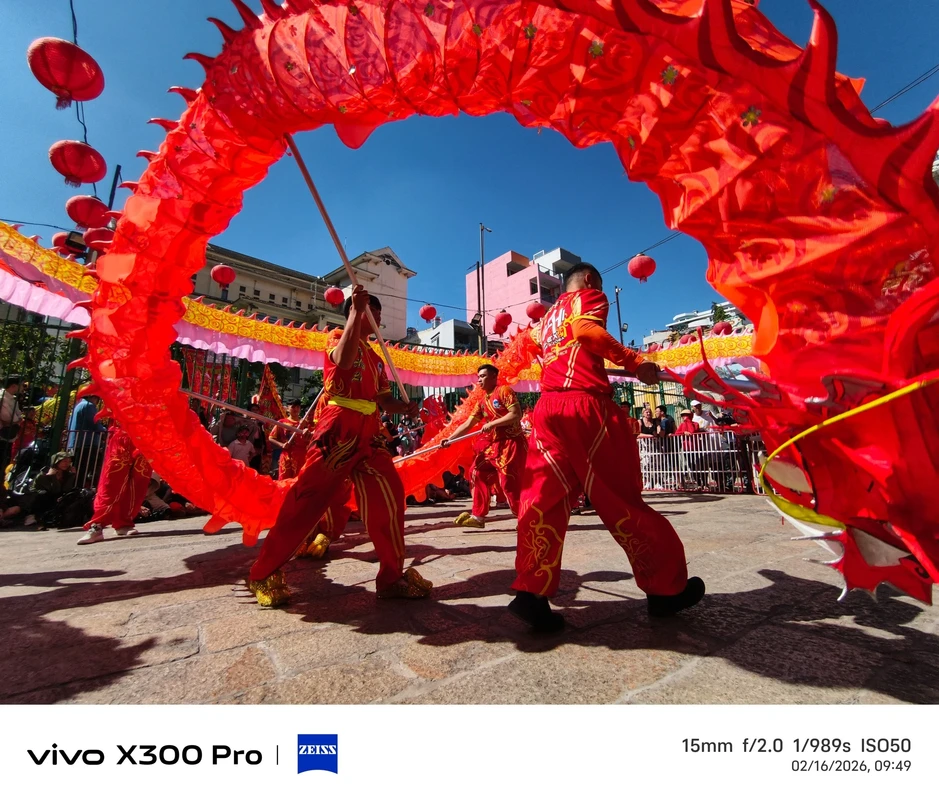Những khoảnh khắc Tết đời thường qua lăng kính Zeiss từ vivo X300 Pro Những khoảnh khắc Tết đời thường qua lăng kính Zeiss từ vivo X300 Pro