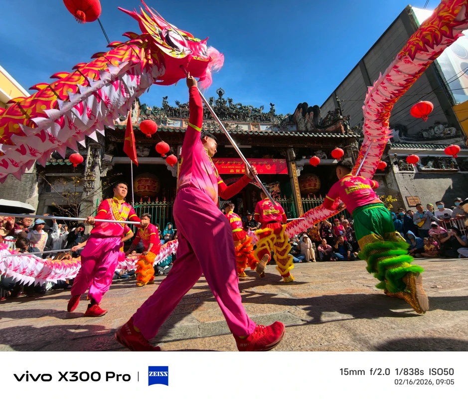 Những khoảnh khắc Tết đời thường qua lăng kính Zeiss từ vivo X300 Pro Những khoảnh khắc Tết đời thường qua lăng kính Zeiss từ vivo X300 Pro