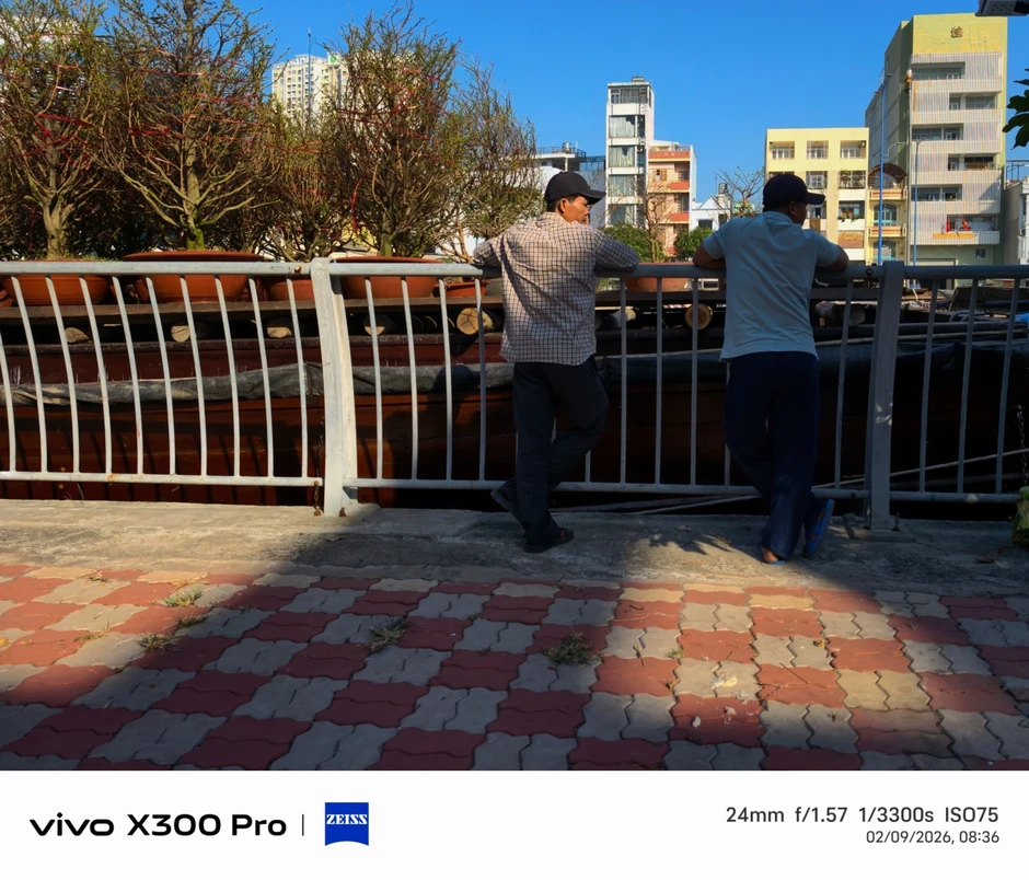 Những khoảnh khắc Tết đời thường qua lăng kính Zeiss từ vivo X300 Pro Những khoảnh khắc Tết đời thường qua lăng kính Zeiss từ vivo X300 Pro