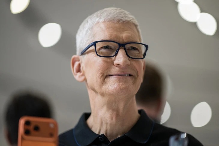 Ông Tim Cook sẽ rời ghế CEO sau hơn 15 năm dẫn dắt Apple Ông Tim Cook sẽ rời ghế CEO sau hơn 15 năm dẫn dắt Apple