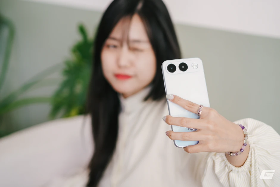 OPPO A7 Pro 5G chiếc Smartphone chụp selfie tuyệt đỉnh cho giới trẻ năm 2026 OPPO A7 Pro 5G chiếc Smartphone chụp selfie tuyệt đỉnh cho giới trẻ năm 2026
