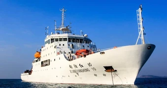 Phát hiện tàu Trung Quốc di chuyển suốt 18 ngày, 7 lần ngụp lặn dưới đáy biển, nhìn thấy một thứ bất thường