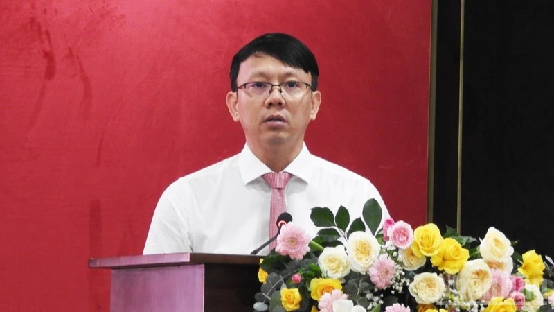 Phát huy hạ tầng bưu chính, tạo động lực mới cho chuyển đổi số, cải cách hành chính ở Khánh Hòa Phát huy hạ tầng bưu chính, tạo động lực mới cho chuyển đổi số, cải cách hành chính ở Khánh Hòa