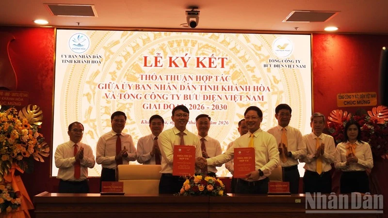 Phát huy hạ tầng bưu chính, tạo động lực mới cho chuyển đổi số, cải cách hành chính ở Khánh Hòa Phát huy hạ tầng bưu chính, tạo động lực mới cho chuyển đổi số, cải cách hành chính ở Khánh Hòa