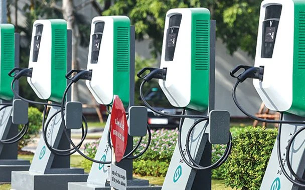 Phát triển xe điện: Bài toán công nghệ, hạ tầng và hệ sinh thái Phát triển xe điện: Bài toán công nghệ, hạ tầng và hệ sinh thái