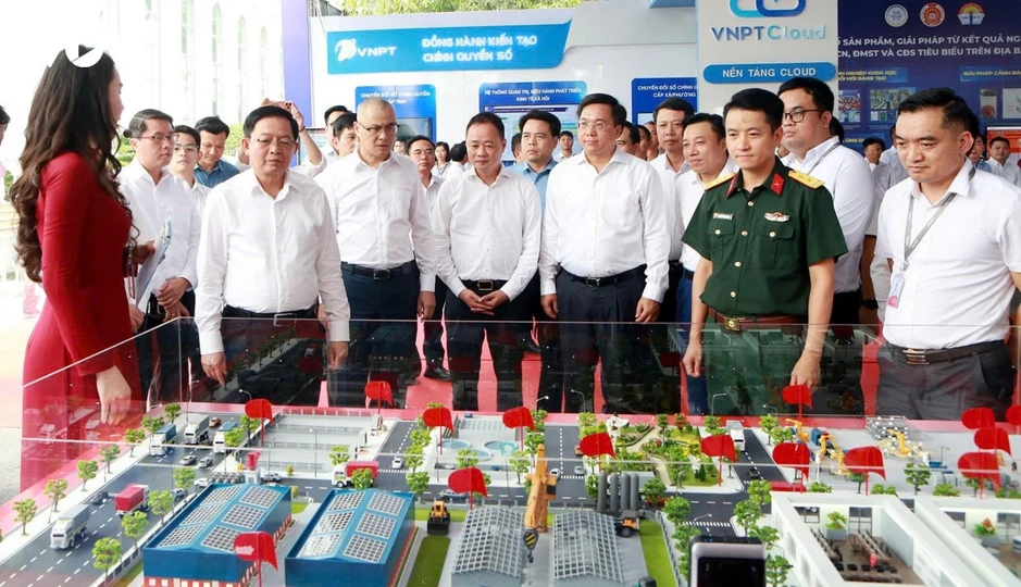 Phú Thọ ký hợp tác với nhiều bộ, ngành trong thực hiện Nghị quyết 57 Phú Thọ ký hợp tác với nhiều bộ, ngành trong thực hiện Nghị quyết 57