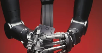 Robot Trung Quốc biểu diễn ảo thuật điêu luyện như con người