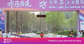 Robot Trung Quốc 'tăng tốc' quá nhanh