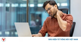 Sai lầm phổ biến khi sử dụng laptop có thể gây đau cổ, đau lưng