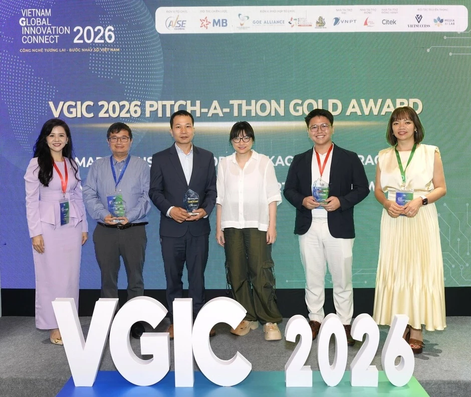 Startup biến lá dứa thành vật liệu xanh giá trị cao