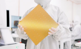 Startup Mỹ được định giá gần 100 tỷ USD nhờ chip AI 'bằng cái đĩa'