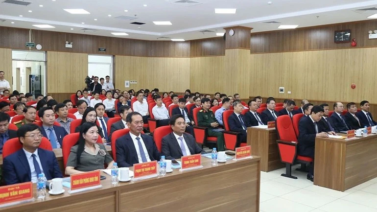 Thanh Hóa: Chính thức vận hành Trung tâm giám sát, điều hành thông minh Thanh Hóa: Chính thức vận hành Trung tâm giám sát, điều hành thông minh