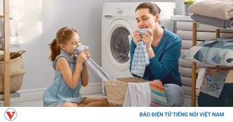Thói quen khi giặt đồ có thể khiến máy giặt tích tụ nấm mốc