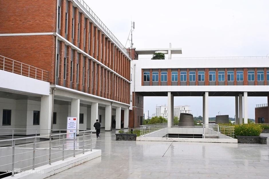 Thù lao tối đa 300 triệu đồng và bài toán giữ chân nhà khoa học Thù lao tối đa 300 triệu đồng và bài toán giữ chân nhà khoa học
