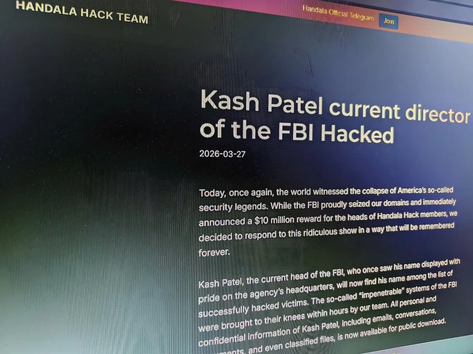 Tin tặc Iran tuyên bố xâm nhập email của Giám đốc FBI Tin tặc Iran tuyên bố xâm nhập email của Giám đốc FBI