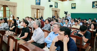 Toán học và trí tuệ nhân tạo: “Quẳng gánh lo (AI) đi và vui sống”