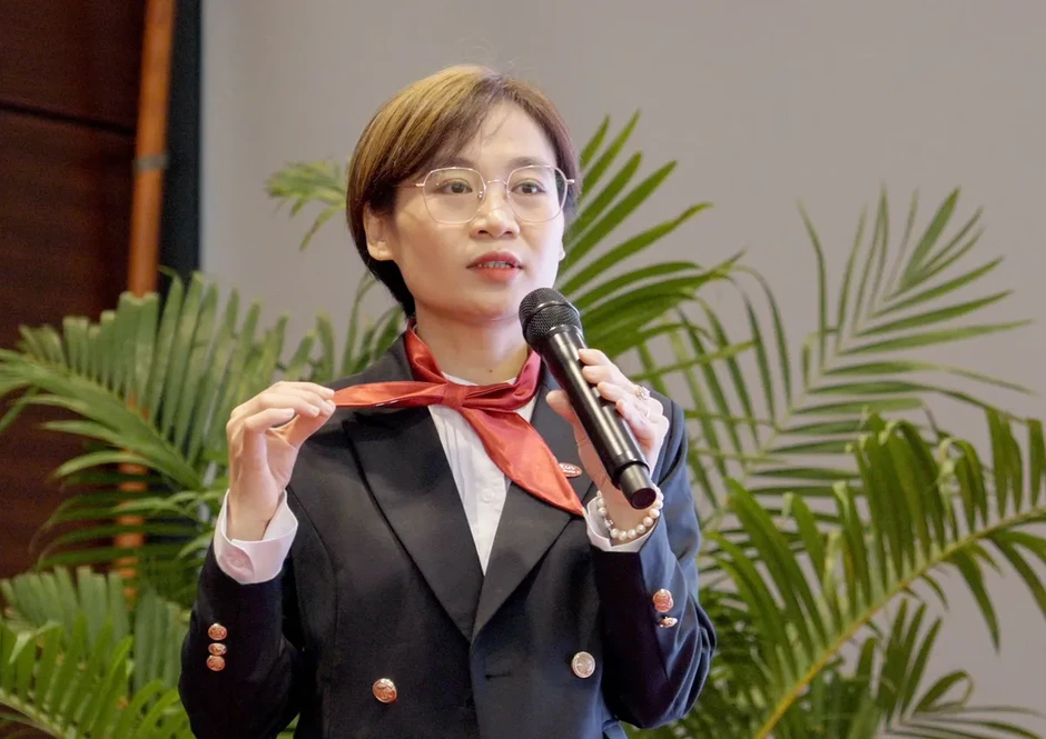 Tối ưu hóa chuỗi cung ứng bằng công nghệ AI và định hướng bền vững Tối ưu hóa chuỗi cung ứng bằng công nghệ AI và định hướng bền vững