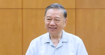 Tổng Bí thư, Chủ tịch nước: Không thể phát triển nhanh, bền vững nếu chỉ mạnh công nghệ, yếu thể chế