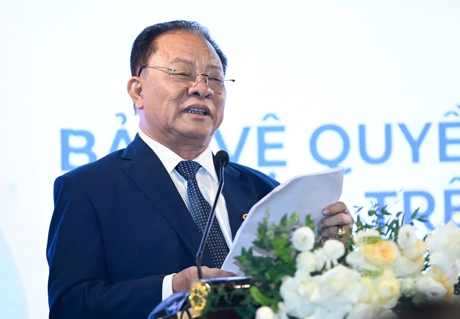 Trả tiền mua bản quyền, doanh nghiệp vẫn có thể vi phạm trên mạng Trả tiền mua bản quyền, doanh nghiệp vẫn có thể vi phạm trên mạng