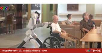 Trung Quốc phát triển mạnh thị trường robot chăm sóc người cao tuổi