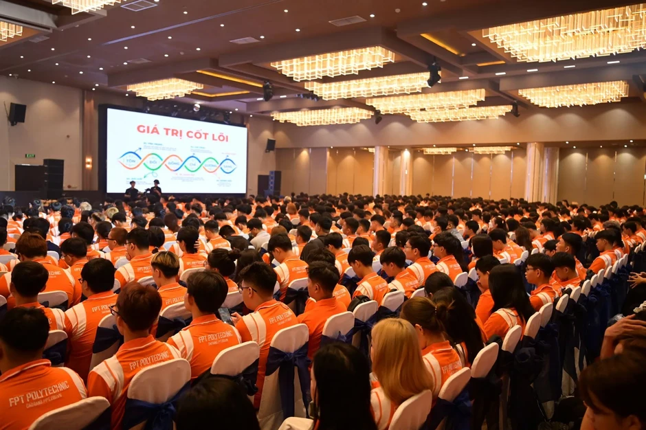 Tưởng chỉ đi làm thủ tục, nhiều người bất ngờ với ngày nhập học của tân sinh viên Tưởng chỉ đi làm thủ tục, nhiều người bất ngờ với ngày nhập học của tân sinh viên