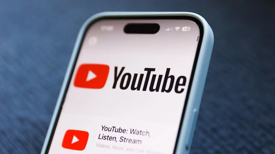 Vì sao Apple bị 3 YouTuber nổi tiếng khởi kiện? Vì sao Apple bị 3 YouTuber nổi tiếng khởi kiện?