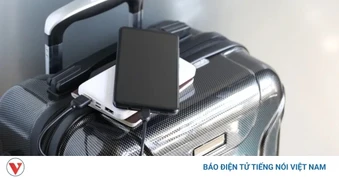 Vì sao sạc dự phòng lại liên tục bốc cháy trên máy bay?