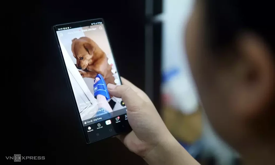 Video dọc đang thay đổi mạng xã hội Video dọc đang thay đổi mạng xã hội