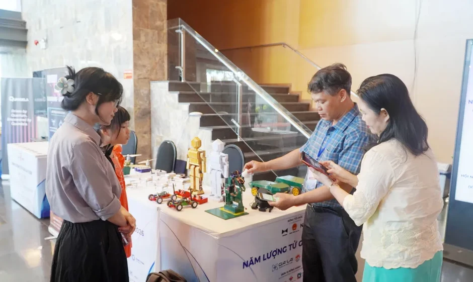 Việt Nam cần lộ trình dài hơi để phát triển công nghệ lượng tử Việt Nam cần lộ trình dài hơi để phát triển công nghệ lượng tử
