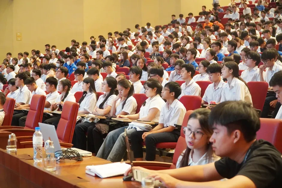 Việt Nam cần lộ trình dài hơi để phát triển công nghệ lượng tử Việt Nam cần lộ trình dài hơi để phát triển công nghệ lượng tử