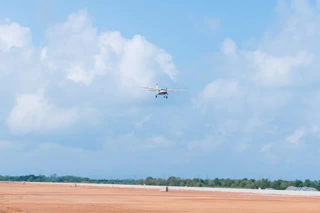 Việt Nam vừa có thêm 1 sân bay đón được Boeing 777, Boeing 787, Airbus A350: Nằm ở miền Trung, đường cất cánh đã hoàn thành 98%, ngay hôm nay thực hiện chuyến bay đặc biệt Việt Nam vừa có thêm 1 sân bay đón được Boeing 777, Boeing 787, Airbus A350: Nằm ở miền Trung, đường cất cánh đã hoàn thành 98%, ngay hôm nay thực hiện chuyến bay đặc biệt