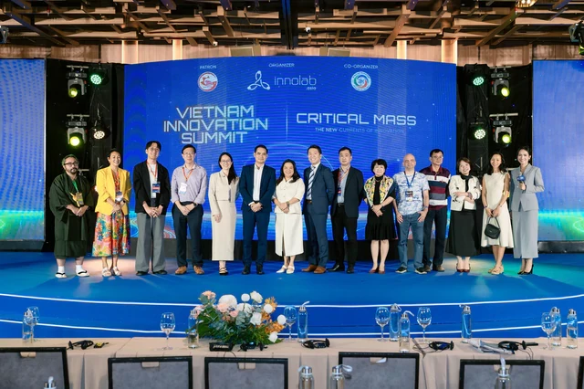 VIS 2026 bứt phá cùng doanh nghiệp Việt: "Một phát minh tốt không tự động trở thành một doanh nghiệp thành công!" VIS 2026 bứt phá cùng doanh nghiệp Việt: "Một phát minh tốt không tự động trở thành một doanh nghiệp thành công!"