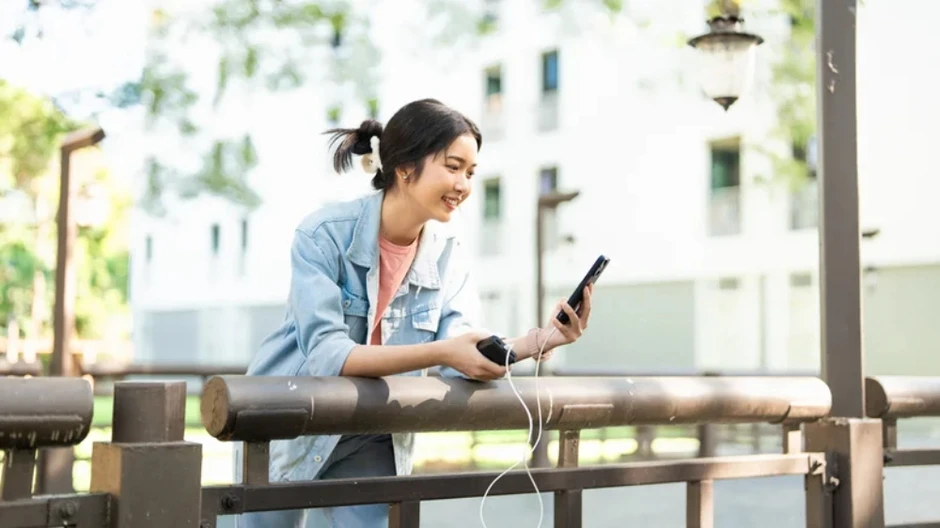 Vừa sạc pin vừa dùng điện thoại có hại pin như nhiều người vẫn nghĩ? Vừa sạc pin vừa dùng điện thoại có hại pin như nhiều người vẫn nghĩ?