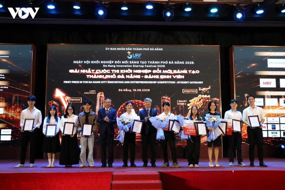 Xây dựng Đà Nẵng trở thành trung tâm khoa học, công nghệ và đổi mới sáng tạo Xây dựng Đà Nẵng trở thành trung tâm khoa học, công nghệ và đổi mới sáng tạo