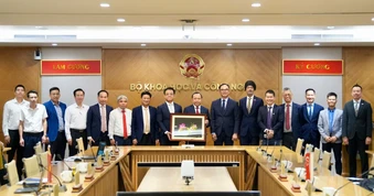 Xây dựng Trung tâm Nghiên cứu sản xuất tiên tiến Việt Nam kết nối "bốn nhà"để phát triển sản phẩm công nghệ mới