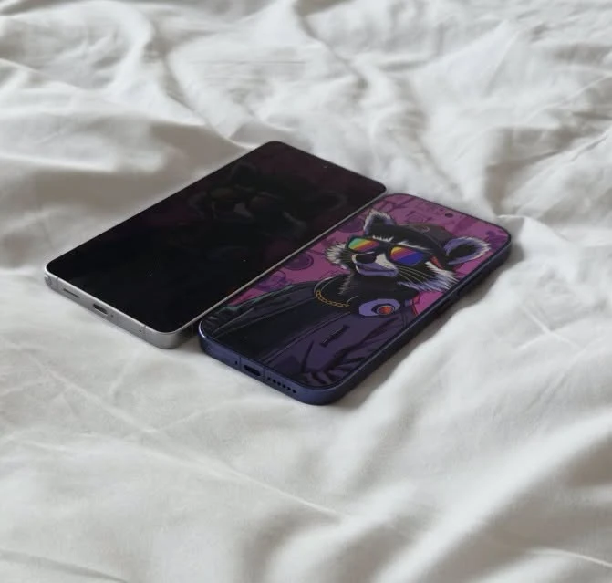 Xiaomi 18 Pro bị chê màn hình xuống cấp rõ rệt so với Xiaomi 17 Ultra vì tính năng chống nhìn trộm