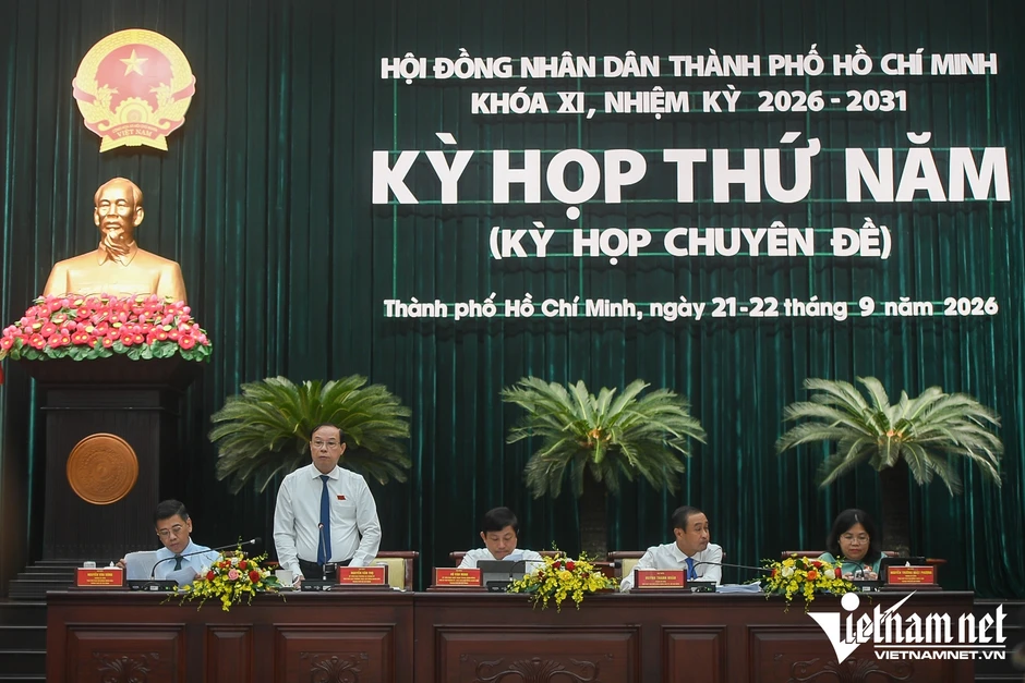 Chủ tịch UBND cấp xã sẽ cắt điện, nước công trình vi phạm ở TPHCM Chủ tịch UBND cấp xã sẽ cắt điện, nước công trình vi phạm ở TPHCM
