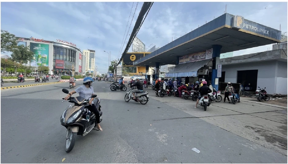 Công an Cần Thơ thông báo đường dây nóng tiếp nhận phản ánh về xăng dầu Công an Cần Thơ thông báo đường dây nóng tiếp nhận phản ánh về xăng dầu