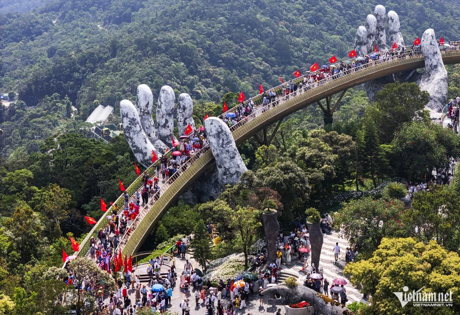 Công đoàn nghiên cứu hoán đổi lịch nghỉ, kéo dài dịp lễ Ngày Văn hóa 24/11 Công đoàn nghiên cứu hoán đổi lịch nghỉ, kéo dài dịp lễ Ngày Văn hóa 24/11