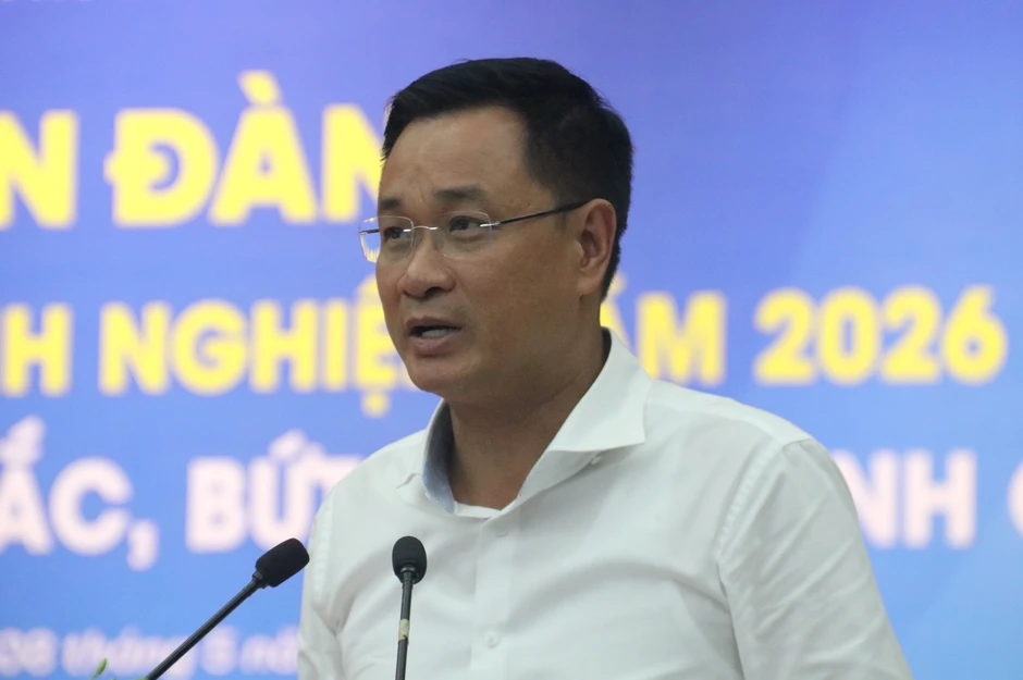 Đà Nẵng đồng hành, hỗ trợ doanh nghiệp 'nhưng không buông lỏng, dung túng' Đà Nẵng đồng hành, hỗ trợ doanh nghiệp 'nhưng không buông lỏng, dung túng'